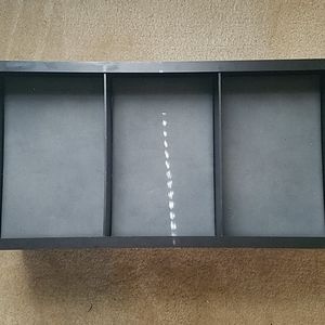 Sunglass organizer tray